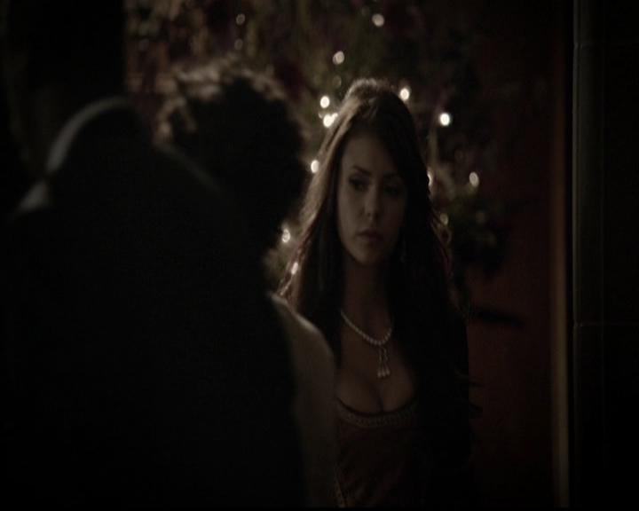 VampireDiariesWorld-dot-org_5x05MontersBall1494.jpg
