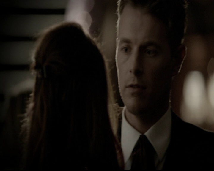 VampireDiariesWorld-dot-org_5x05MontersBall1550.jpg