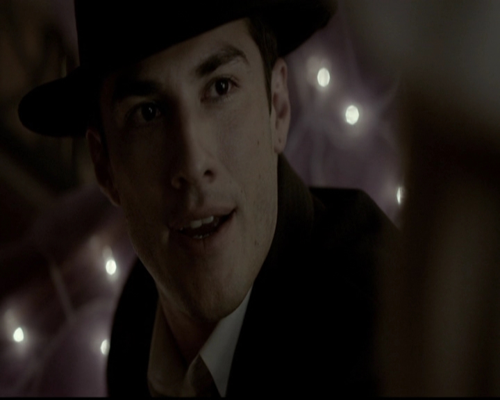 VampireDiariesWorld-dot-org_5x05MontersBall1585.jpg