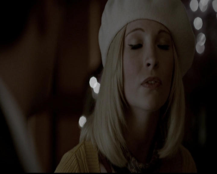 VampireDiariesWorld-dot-org_5x05MontersBall1625.jpg