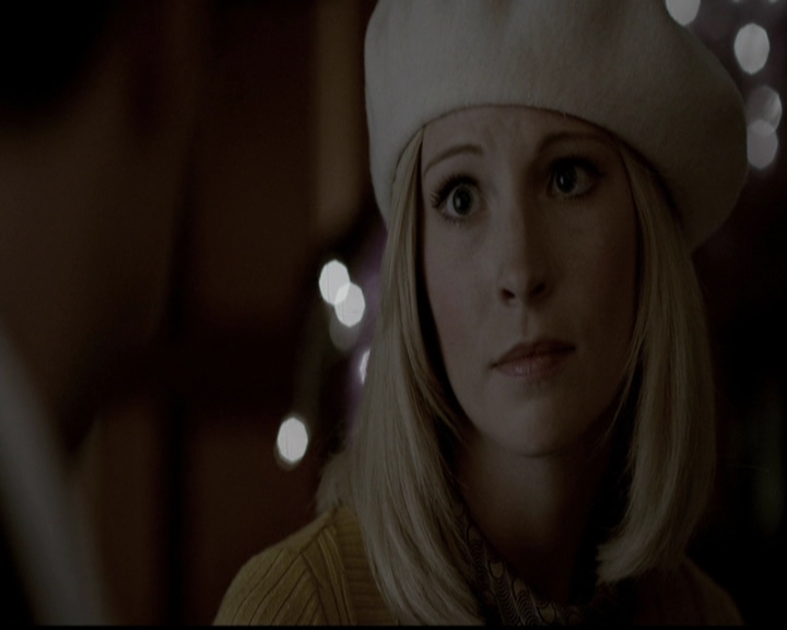 VampireDiariesWorld-dot-org_5x05MontersBall1632.jpg