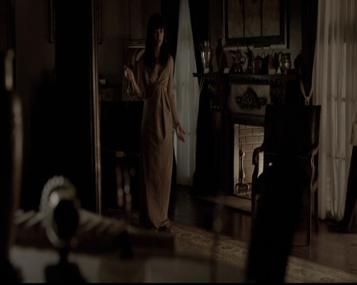 VampireDiariesWorld-dot-org_5x05MontersBall1682.jpg
