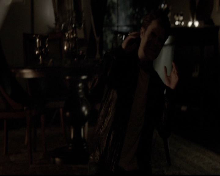 VampireDiariesWorld-dot-org_5x05MontersBall1703.jpg