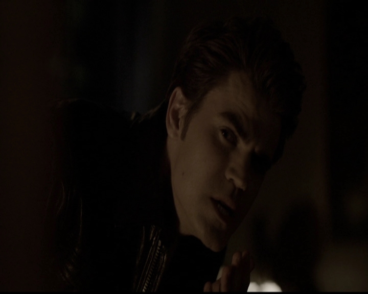 VampireDiariesWorld-dot-org_5x05MontersBall1771.jpg