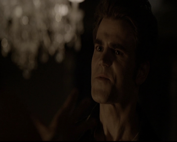 VampireDiariesWorld-dot-org_5x05MontersBall1800.jpg