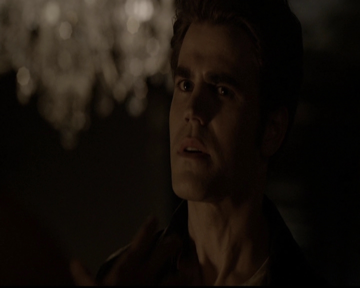 VampireDiariesWorld-dot-org_5x05MontersBall1802.jpg