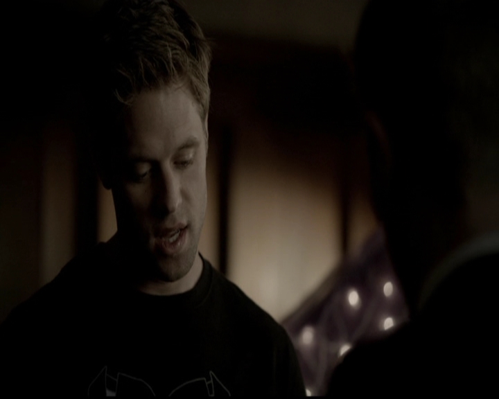 VampireDiariesWorld-dot-org_5x05MontersBall1874.jpg