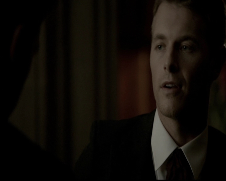 VampireDiariesWorld-dot-org_5x05MontersBall1892.jpg