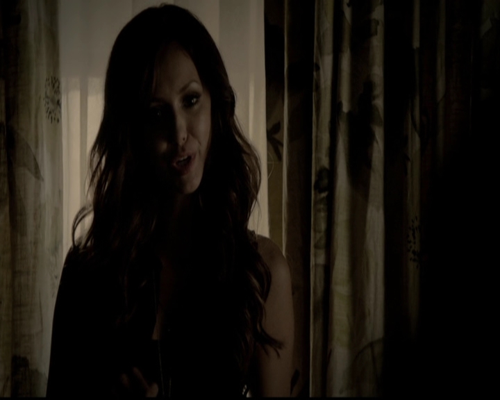 VampireDiariesWorld-dot-org_5x05MontersBall1963.jpg