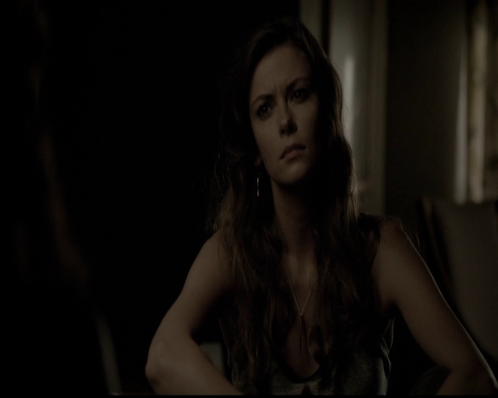 VampireDiariesWorld-dot-org_5x05MontersBall1985.jpg