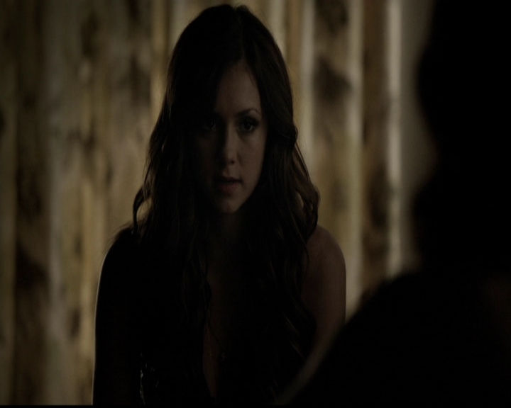 VampireDiariesWorld-dot-org_5x05MontersBall1987.jpg