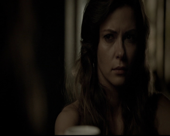 VampireDiariesWorld-dot-org_5x05MontersBall2020.jpg