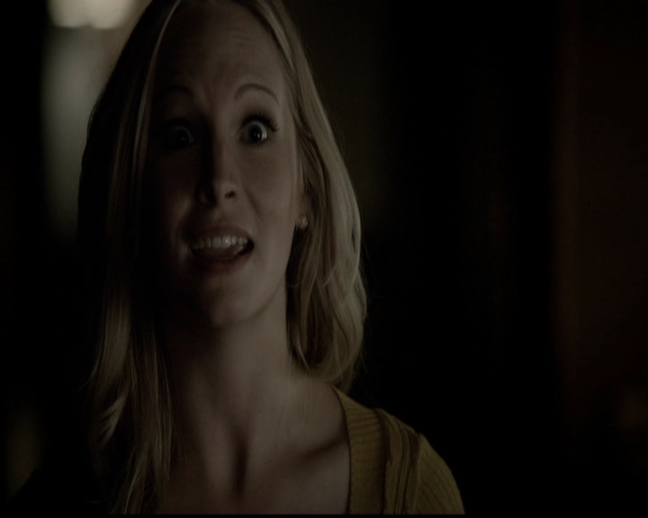 VampireDiariesWorld-dot-org_5x05MontersBall2075.jpg