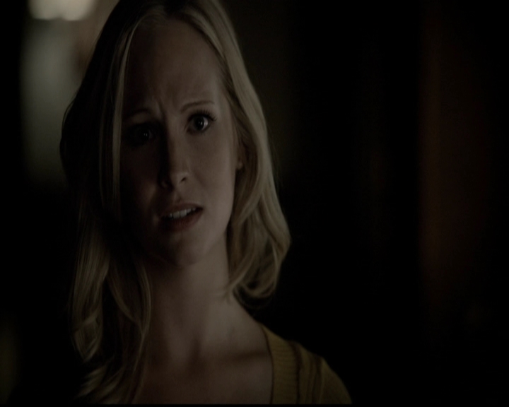 VampireDiariesWorld-dot-org_5x05MontersBall2083.jpg