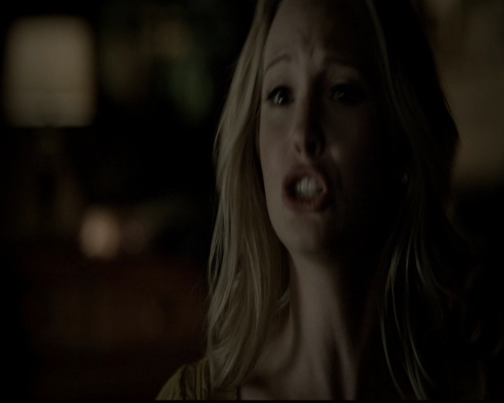 VampireDiariesWorld-dot-org_5x05MontersBall2096.jpg