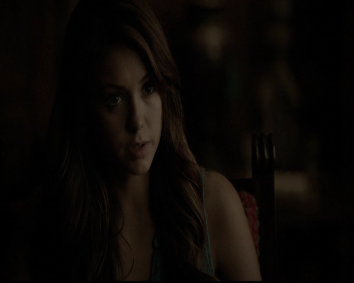 VampireDiariesWorld-dot-org_5x05MontersBall2144.jpg