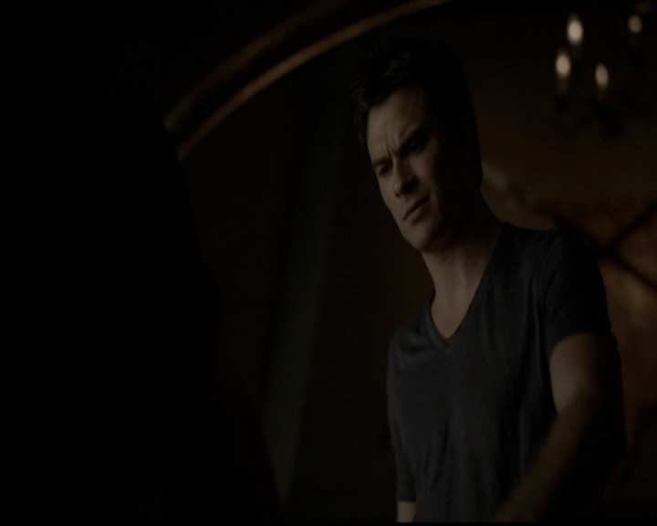 VampireDiariesWorld-dot-org_5x05MontersBall2146.jpg
