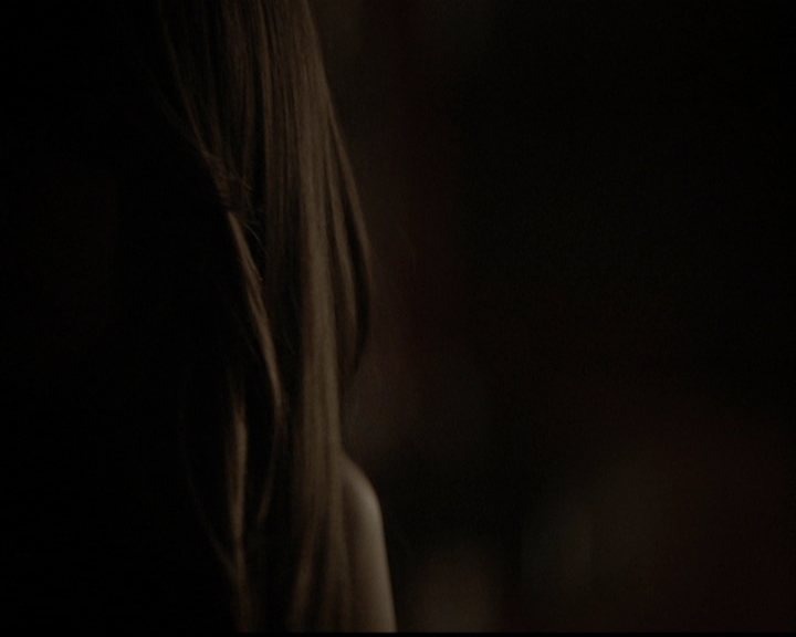 VampireDiariesWorld-dot-org_5x05MontersBall2167.jpg