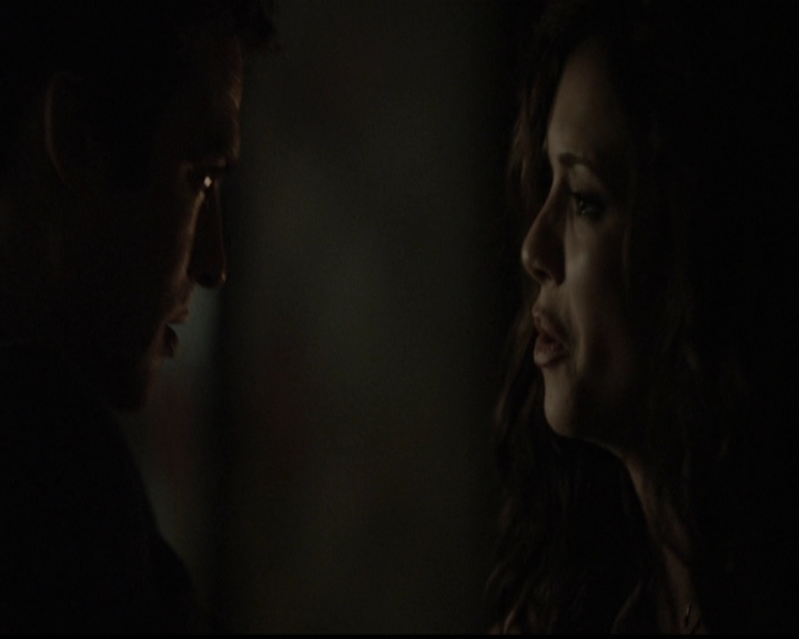 VampireDiariesWorld-dot-org_5x05MontersBall2232.jpg