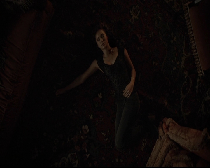 VampireDiariesWorld-dot-org_5x05MontersBall2280.jpg