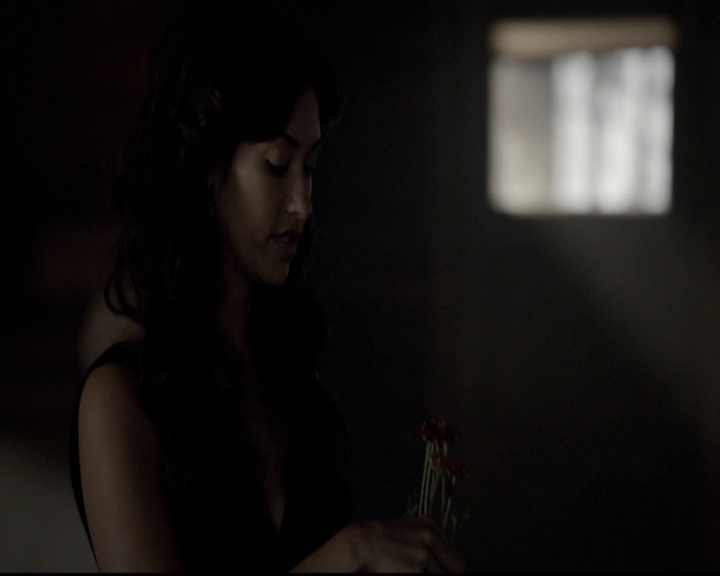 VampireDiariesWorld-dot-org_5x06HandleWithCare0280.jpg VampireDiariesWorld-dot-org_5x06HandleWithCare0280.jpg