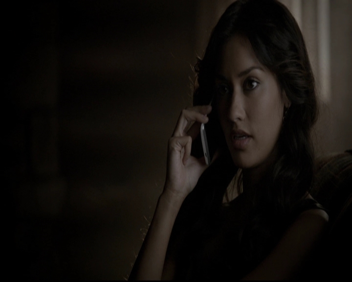 VampireDiariesWorld-dot-org_5x06HandleWithCare0607.jpg