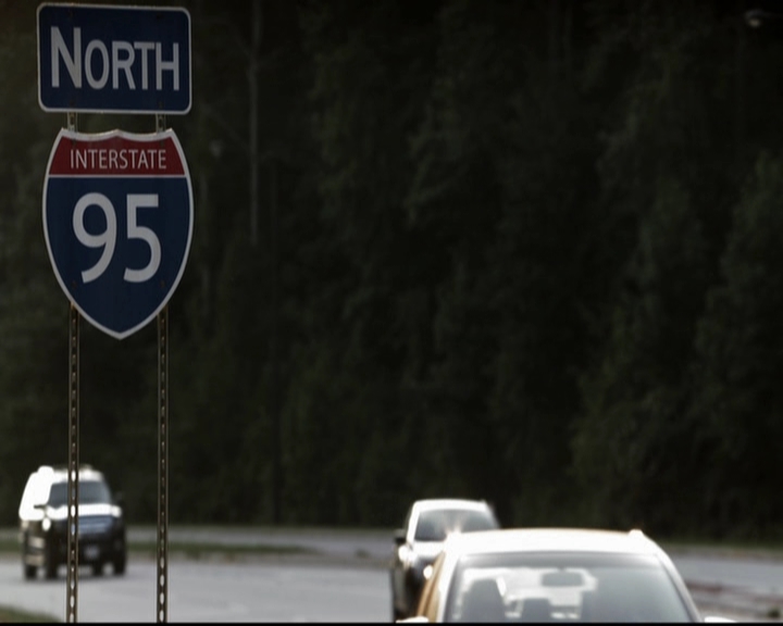 VampireDiariesWorld-dot-org_5x06HandleWithCare0632.jpg