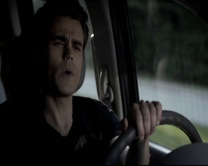 VampireDiariesWorld-dot-org_5x06HandleWithCare0639.jpg