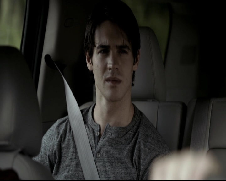 VampireDiariesWorld-dot-org_5x06HandleWithCare0682.jpg