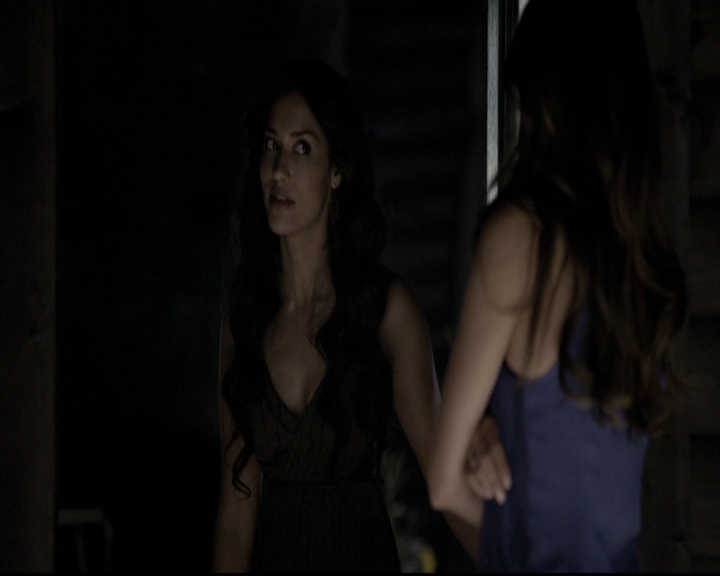 VampireDiariesWorld-dot-org_5x06HandleWithCare0746.jpg
