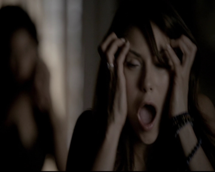 VampireDiariesWorld-dot-org_5x06HandleWithCare1165.jpg