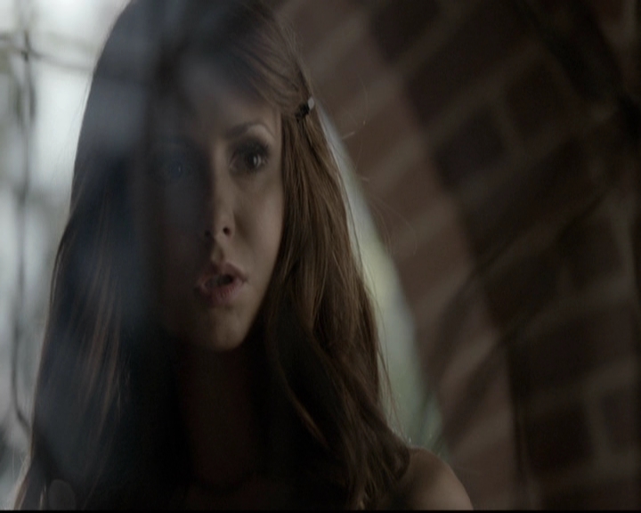 VampireDiariesWorld-dot-org_5x06HandleWithCare1213.jpg