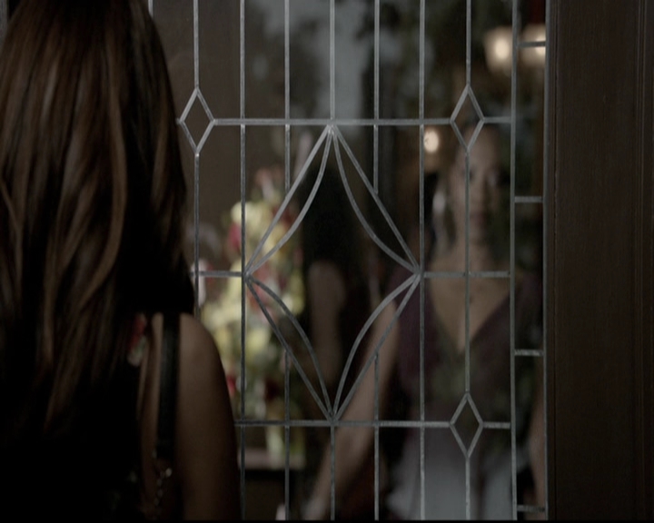 VampireDiariesWorld-dot-org_5x06HandleWithCare1223.jpg
