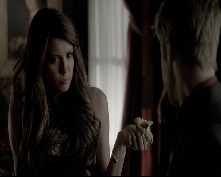 VampireDiariesWorld-dot-org_5x06HandleWithCare1290.jpg