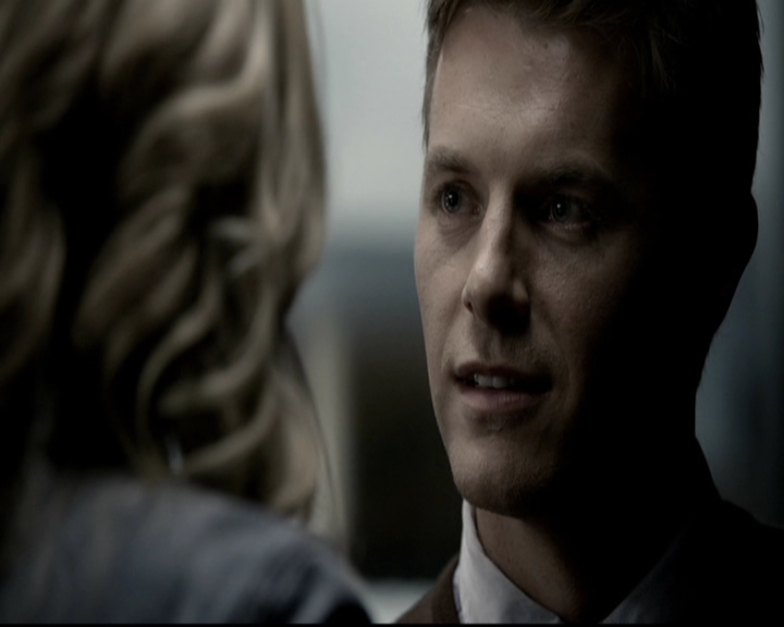 VampireDiariesWorld-dot-org_5x06HandleWithCare1611.jpg