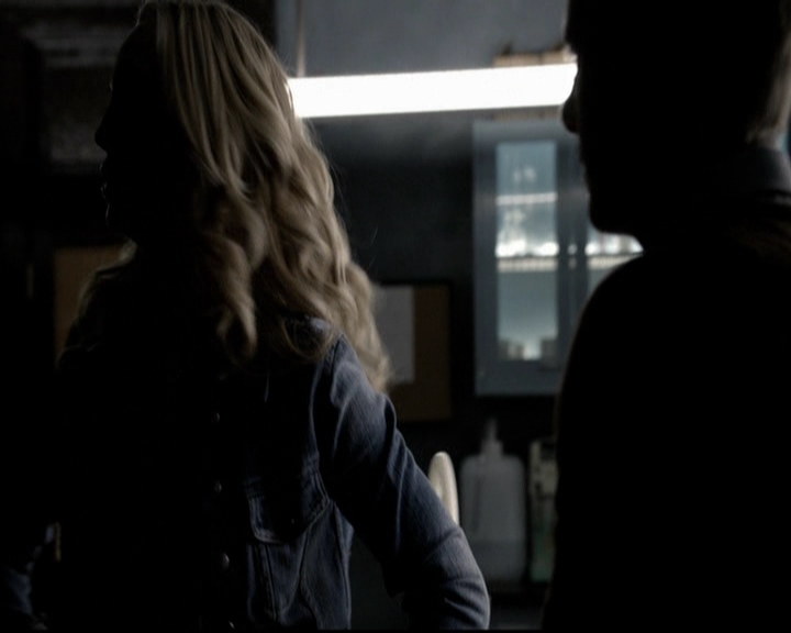 VampireDiariesWorld-dot-org_5x06HandleWithCare1613.jpg