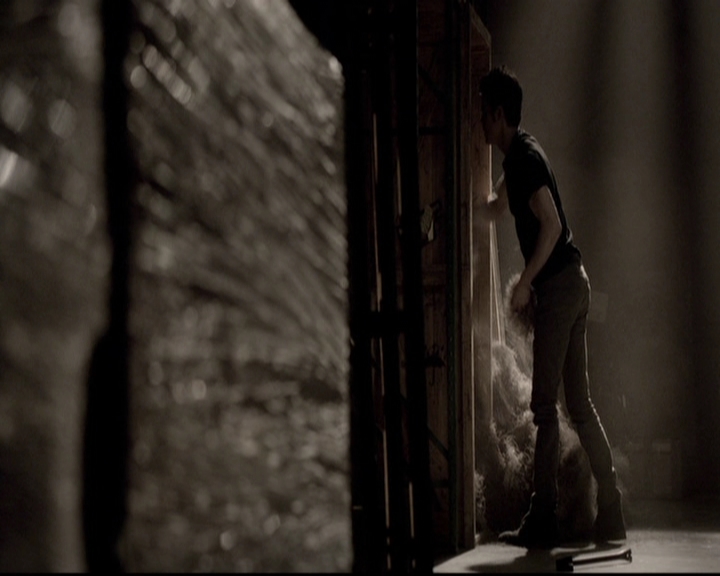 VampireDiariesWorld-dot-org_5x06HandleWithCare1820.jpg