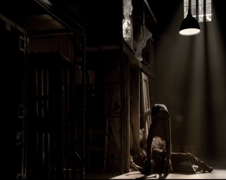 VampireDiariesWorld-dot-org_5x06HandleWithCare1834.jpg