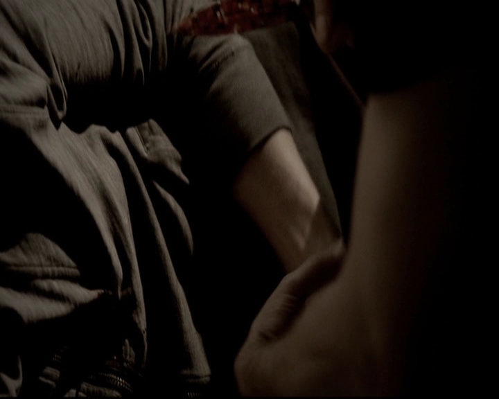 VampireDiariesWorld-dot-org_5x06HandleWithCare1837.jpg