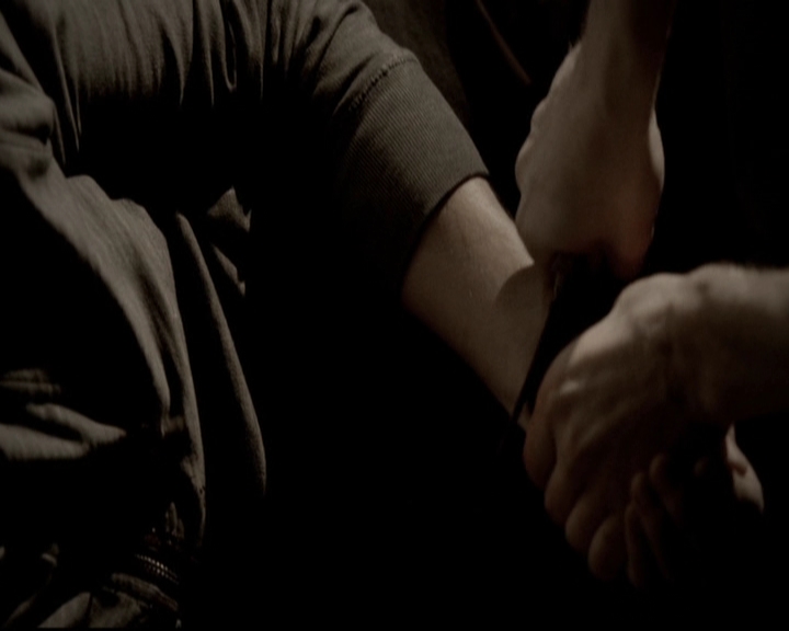 VampireDiariesWorld-dot-org_5x06HandleWithCare1838.jpg