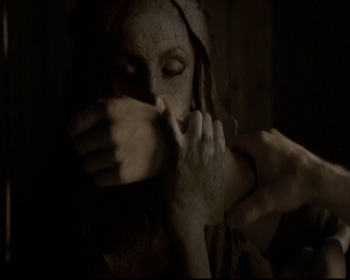 VampireDiariesWorld-dot-org_5x06HandleWithCare1859.jpg