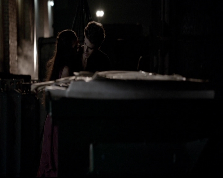 VampireDiariesWorld-dot-org_5x06HandleWithCare1885.jpg
