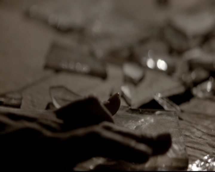 VampireDiariesWorld-dot-org_5x06HandleWithCare1923.jpg
