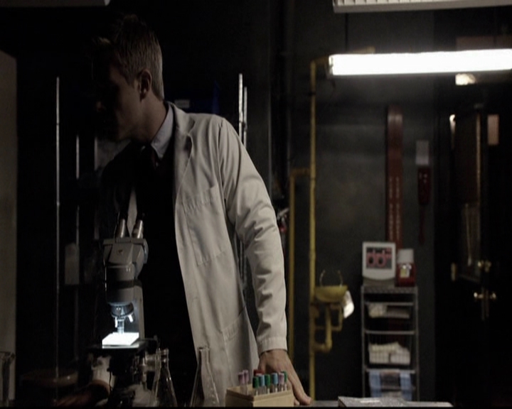 VampireDiariesWorld-dot-org_5x06HandleWithCare1958.jpg