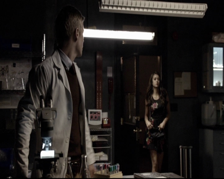 VampireDiariesWorld-dot-org_5x06HandleWithCare1960.jpg