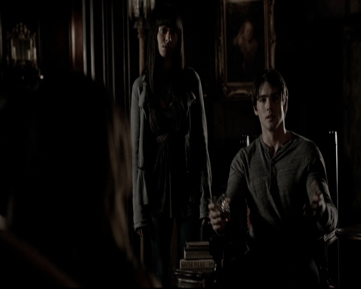 VampireDiariesWorld-dot-org_5x06HandleWithCare2146.jpg