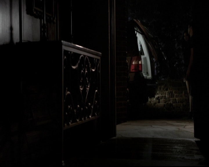 VampireDiariesWorld-dot-org_5x06HandleWithCare2182.jpg