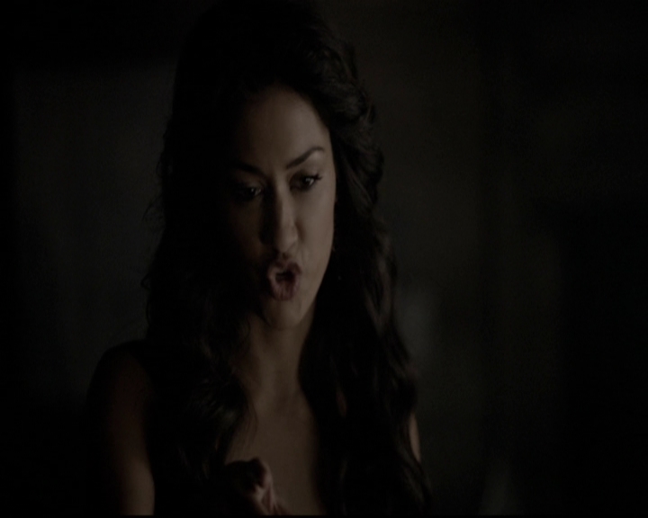 VampireDiariesWorld-dot-org_5x06HandleWithCare2238.jpg