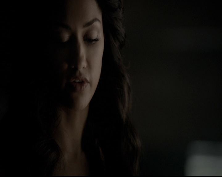 VampireDiariesWorld-dot-org_5x06HandleWithCare2256.jpg