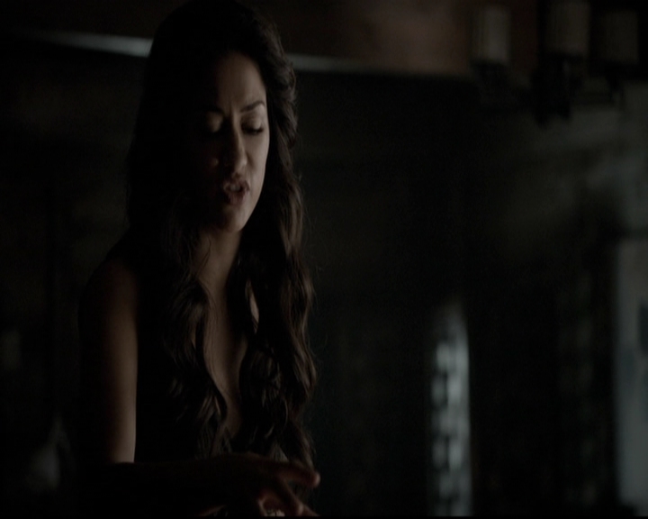 VampireDiariesWorld-dot-org_5x06HandleWithCare2270.jpg